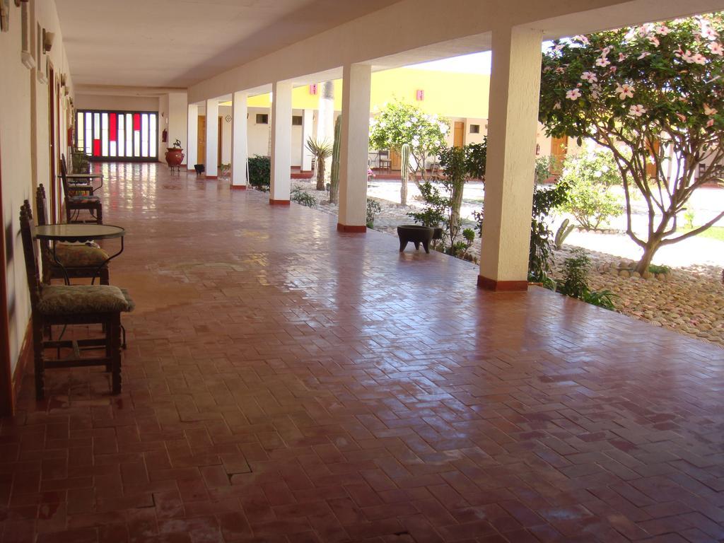 The Halfway Inn Guerrero Negro Exteriör bild